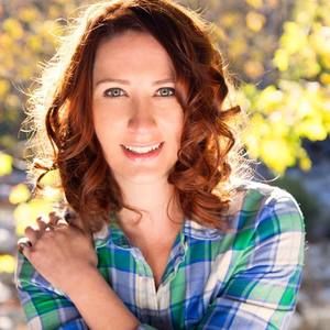 Meet your Posher, Carolyn